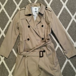 Old Navy- trench coat with belt *NEW*
